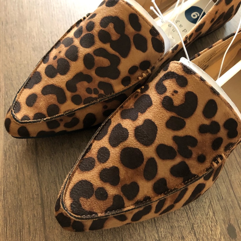 Brown Leopard Print Loafer Flats Size 9 New - Picture 3 of 3